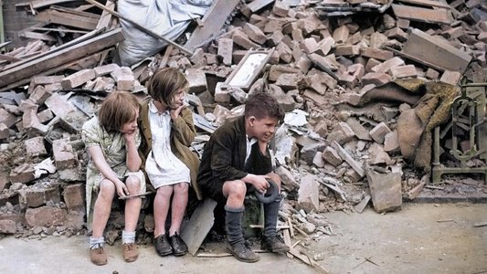 1945 : Les Enfants du chaos