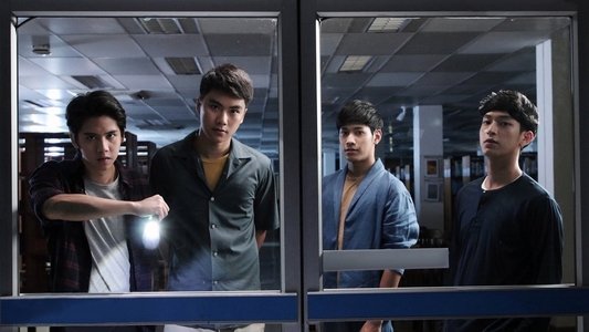 เขามาเชงเม้งที่ข้างๆหลุมผมครับ