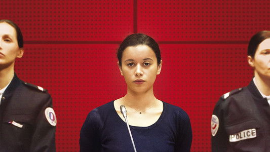 La Fille au bracelet