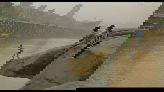 秘岸
