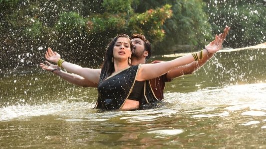 நீயா 2