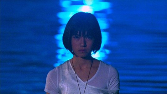 水の中の八月
