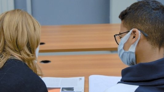 Il Centro per i Giovani - volti, racconti ed esperienze sotto la mascherina