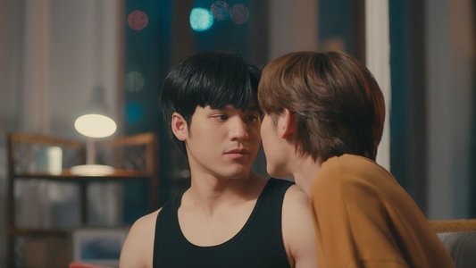 รัก เล่า เรื่องผี