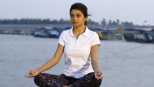 என் ஆளோட செருப்பக் காணோம்