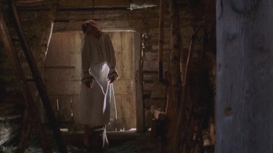 Ion: Blestemul pământului, blestemul iubirii