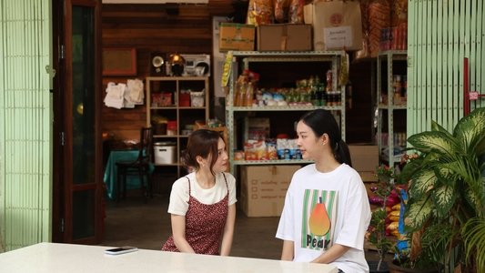 คุณวาฬร้านชำ