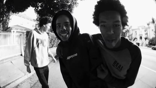 Supreme - 