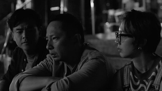 Jatuh Cinta Seperti di Film-Film