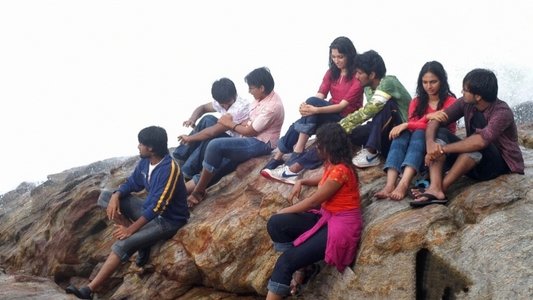 హ్యాపీ డేస్