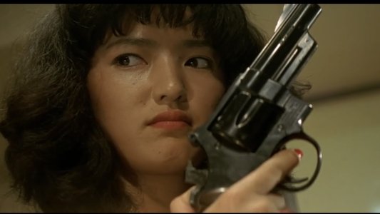 愛獣　襲る!
