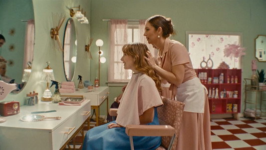 Siren Salon