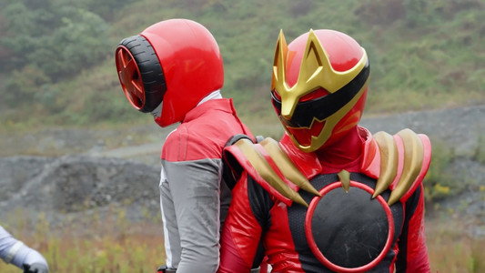 ナンバーワン戦隊ゴジュウジャーVSブンブンジャー