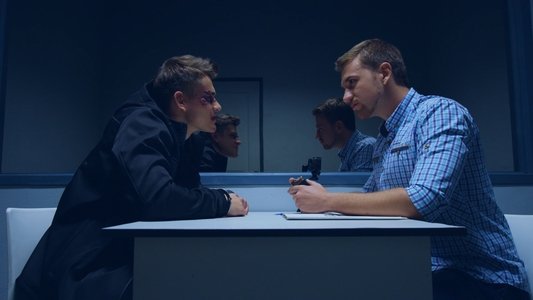 Новенька