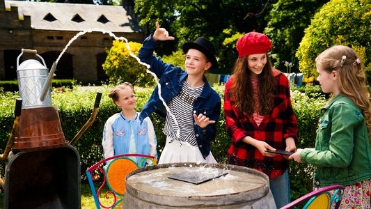 Vier zauberhafte Schwestern