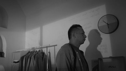 Jatuh Cinta Seperti di Film-Film