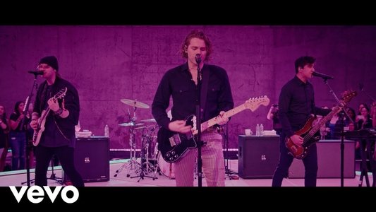 5 Seconds of Summer Live: On the Record