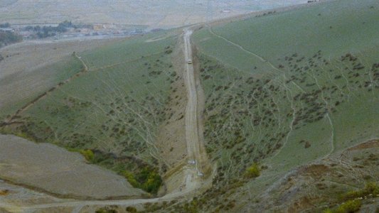 زندگی و دیگر هیچ