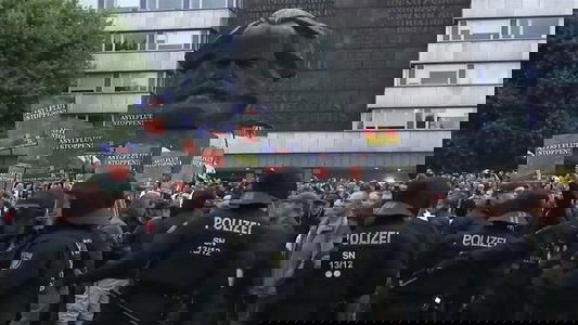Chaos in Chemnitz