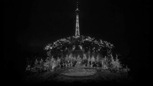 Christina Aguilera - Christmas in Paris