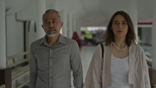 Mungkin Kita Perlu Waktu