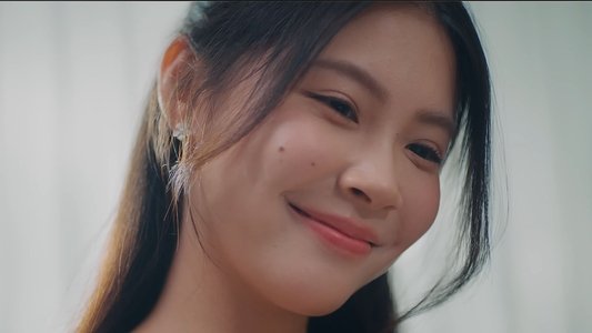ขอฟังอีกครั้งเพลงรักของเธอ