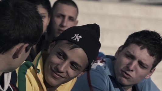 Alì ha gli occhi azzurri
