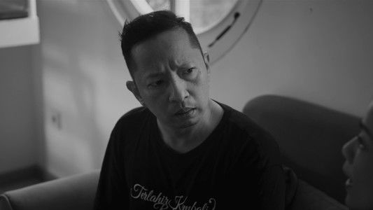 Jatuh Cinta Seperti di Film-Film