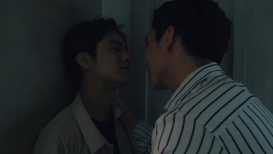 Vụng Trộm Với Anh Rể