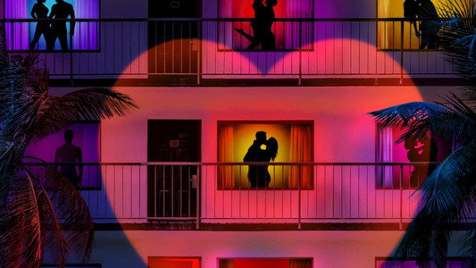 Sneaky Links: Dating After Dark