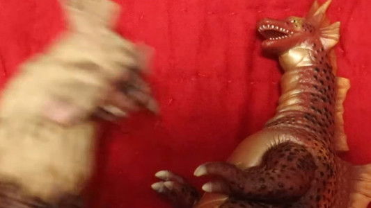 Titanosaurus vs. King Ceasar - Short Battle