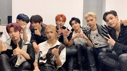 Stray Kids - BEHIND: KINGDOM - LEGENDARY WAR
