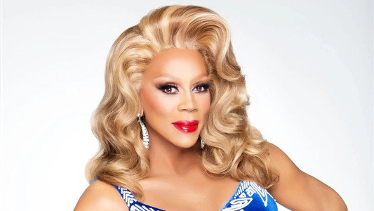 RuPaul's Drag Race: Green Screen Christmas