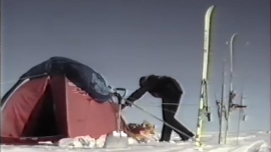 Durch die Heimat des Eises und der Stürme
