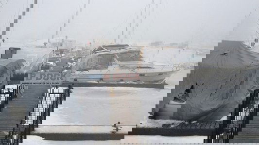 B Dock