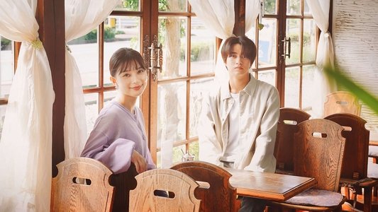君の顔では泣けない