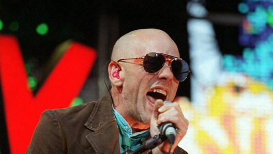 R.E.M. : Perfect Square