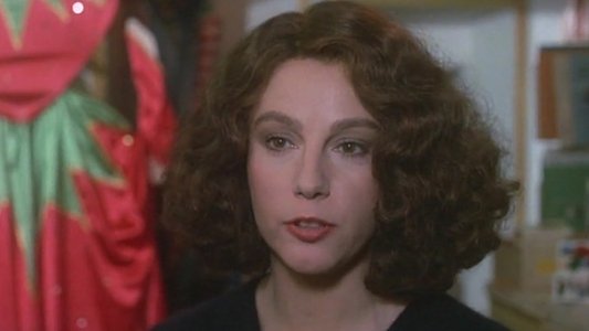 Una donna allo specchio