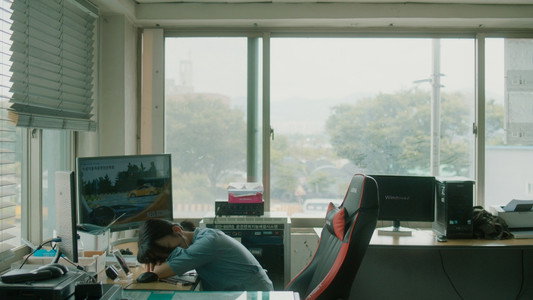터치, 툭
