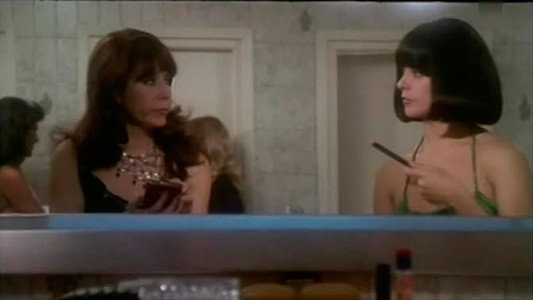Más fina que las gallinas