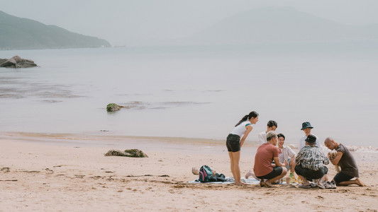 他不知道我知道