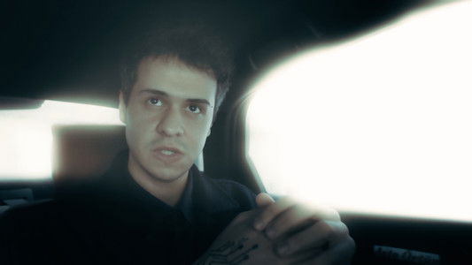 O HƏR ŞEYİ BİLİR