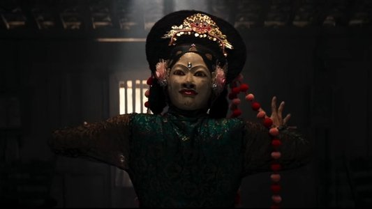 Perempuan Pembawa Sial