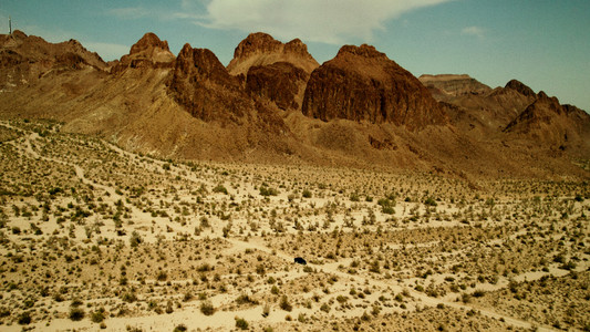 La Prochaine à Droite
