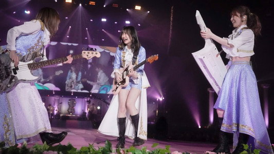 SILENT SIREN 年末スペシャルLIVE TOUR 2021『FAMILIA』＠東京体育館