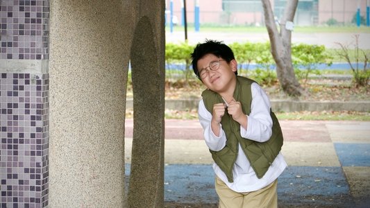 屁孩不屁孩