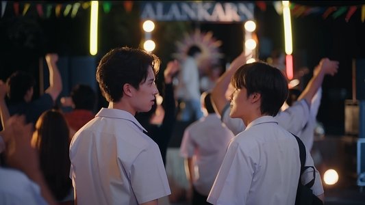 ขอฟังอีกครั้งเพลงรักของเธอ