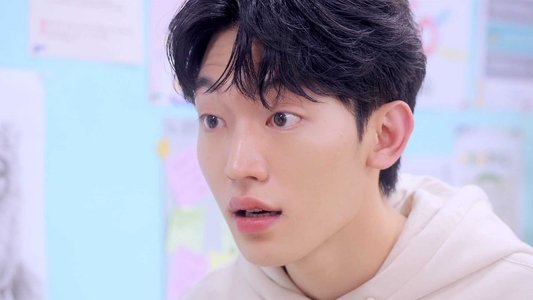 겨울 지나 벚꽃