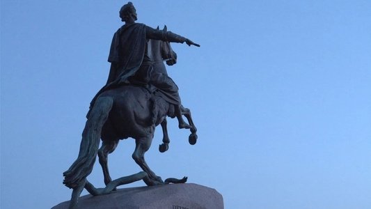 Leningrad. Stimmen einer belagerten Stadt