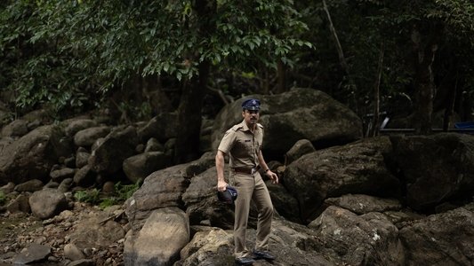 നരിവേട്ട